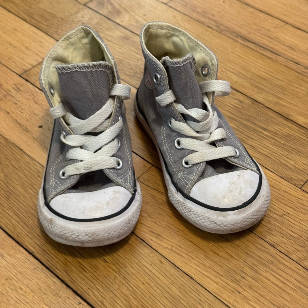 Converse All Star Chuck Taylor High Top Toddler Shoes Gray Size 7 Sneakers